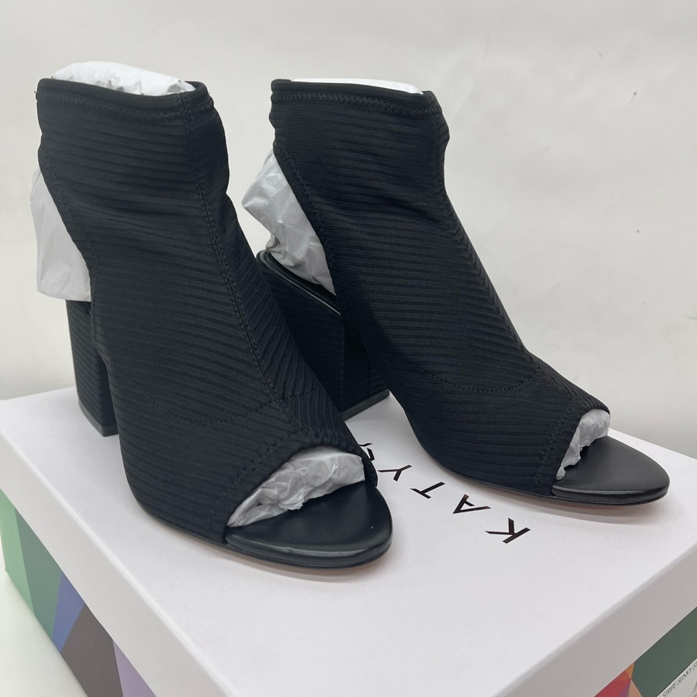 Katy Perry Slinky Stretch Heeled Sandals - The Johanna in Black